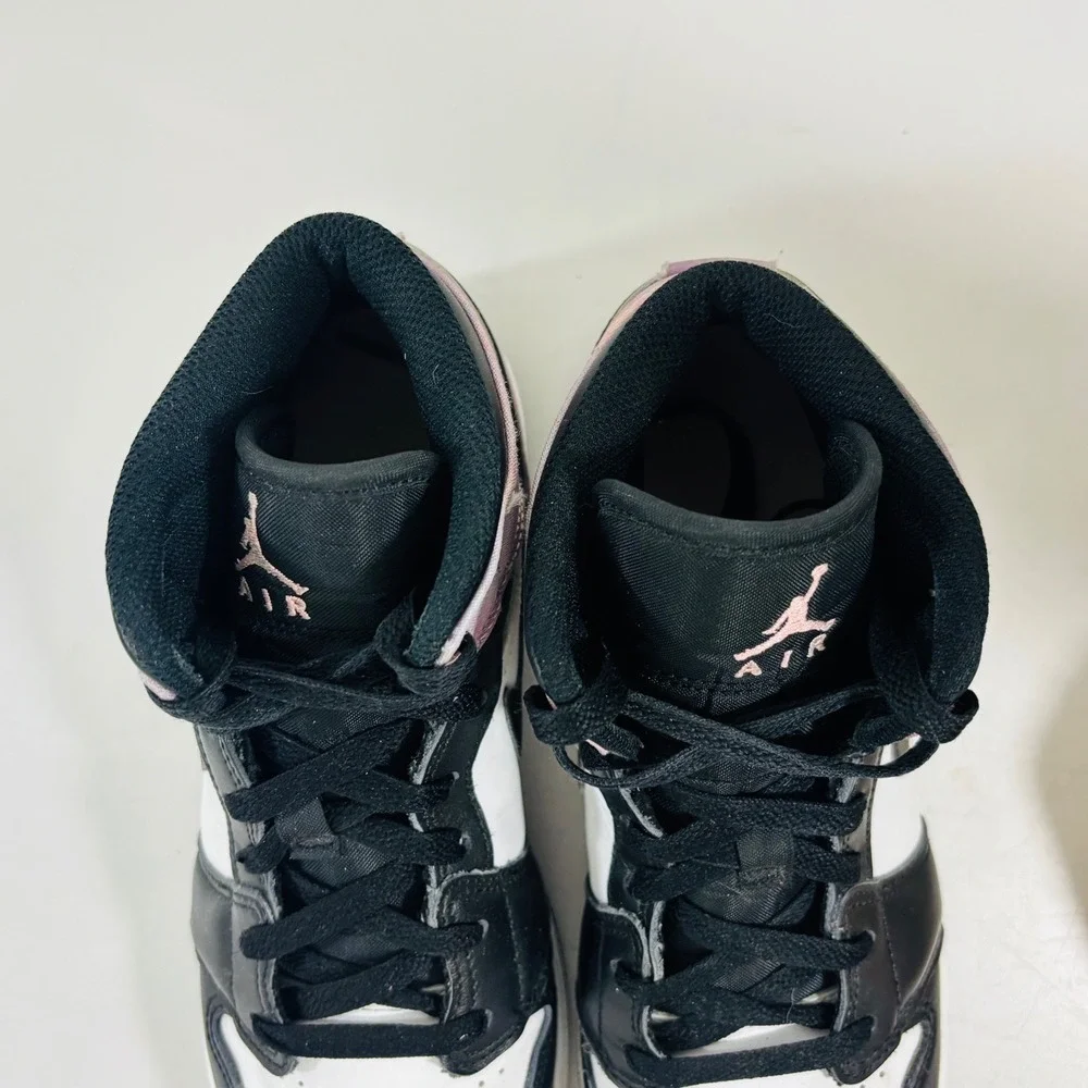 Nike pre owned
